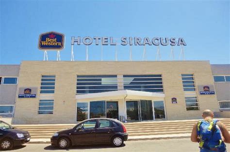 Siracusa Hotel | Budget Accommodation Deals and Offers Book Now!