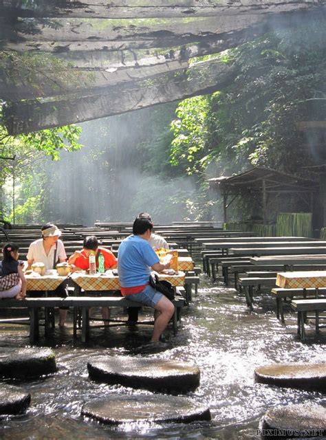 ♥ Secret Garden ♥.·:*¨¨: ♥ - A Waterfall Restaurant - ♥