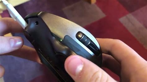 How to change battery in logitech mouse - booyoung