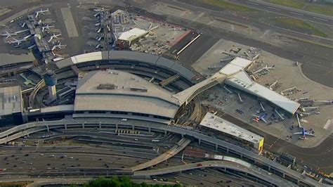 LaGuardia Airport's new Terminal B main entrance set to open this weekend - ABC7 New York