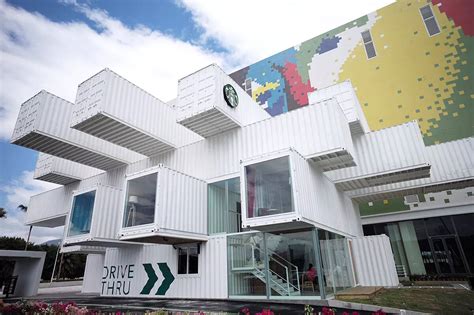 New Starbucks Store In Taiwan Is Made Of 29 Shipping Containers ...