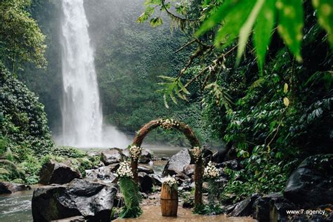 Bali waterfall wedding | Waterfall wedding package in Bali