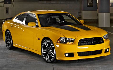 2012 Dodge Charger SRT8 Super Bee First Test - Motor Trend