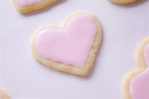 Heart-Shaped Sugar Cookies - Mon Petit Four