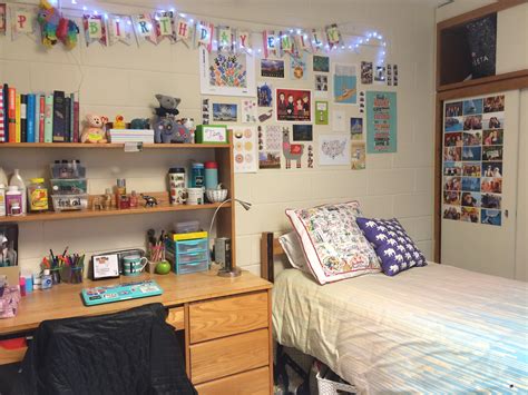 Making a Dorm a Little More Like Home · Jumbo Talk | Tufts Admissions