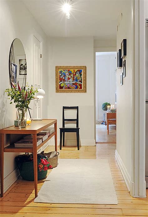 modern hallway decorating ideas for small hallway