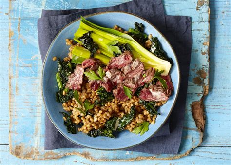 Pearl Barley Salad With Steak And Leeks | Dinner Recipes | GoodtoKnow