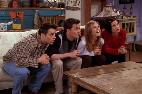 Friends’ Pottery Barn Gag Has Come Full Circle 20 Years Later | Vanity Fair