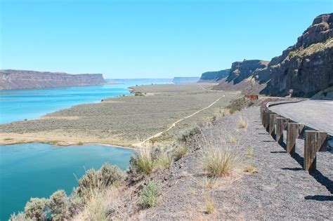 Steamboat Rock State Park: A Fantastic Summer Destination » America From The Road