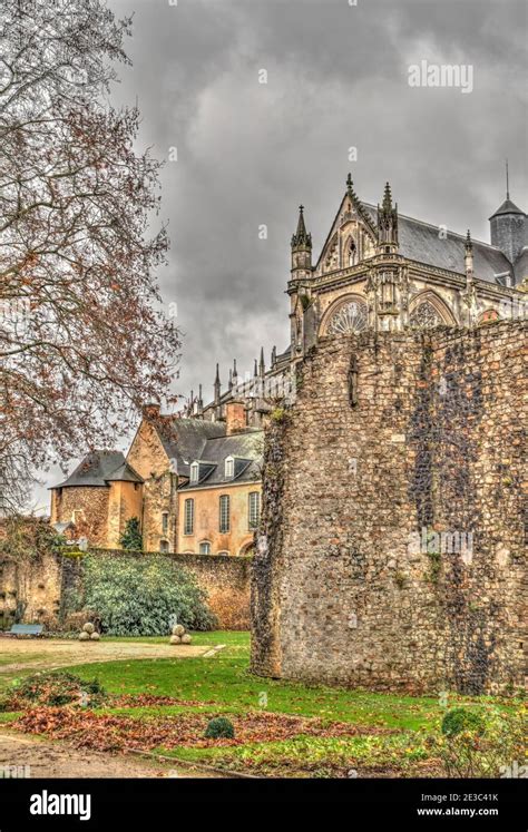 Le Mans Cathedral, France, HDR Image Stock Photo - Alamy