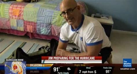 Hurricane Packing: Jim Cantore, Weather Channel Storm Chaser Gets ...