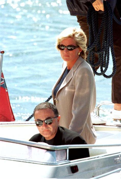 Lady Diana Dodi Al Fayed Lady Diana Spunta Lanello Di Dodi Al Fayed | Images and Photos finder