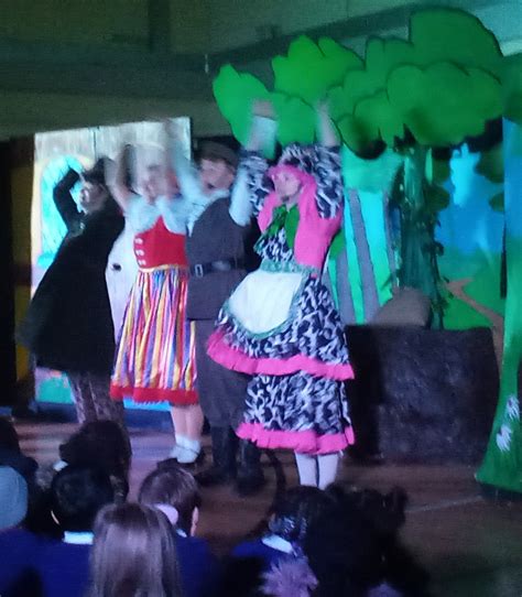 Years 4/5 Brunswick Park Primary School on Twitter: "Thank you @MandMTheatrical for an exciting ...