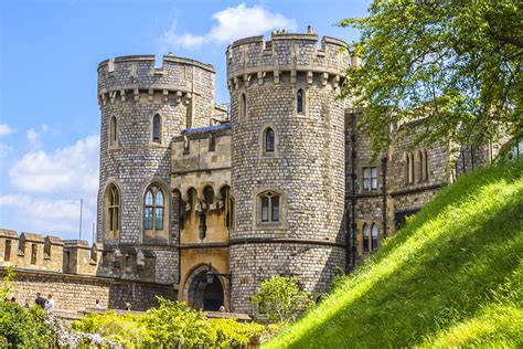 7 Most Beautiful Castles in England | EFL UK เรียนต่ออังกฤษ