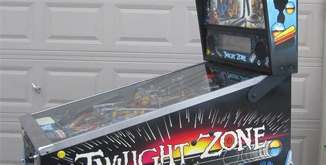 Twilight Zone pinball machine | website