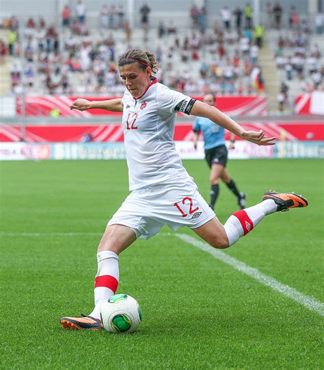 Christine Sinclair set for 200th cap with Canada – Equalizer Soccer