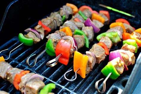 vegetable kebabs on the grill