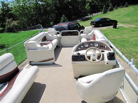 Pontoon Boats: Kelley Blue Book Value For Pontoon Boats