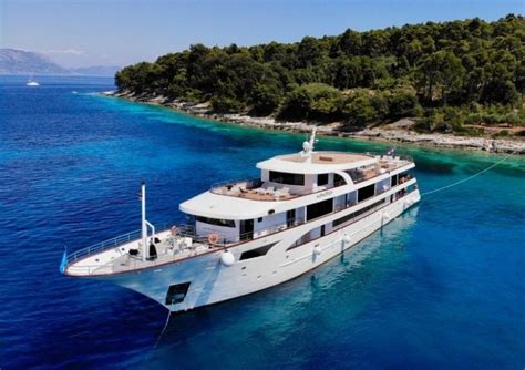 Tui Cruises 2024 Croatia - Caresa Sisile