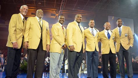 2014 Pro Football Hall of Fame gold jacket dinner