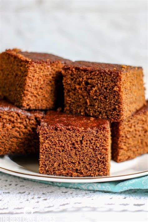 Easy Gingerbread Cake Recipe {Small 9" Square Christmas Spice Cake}