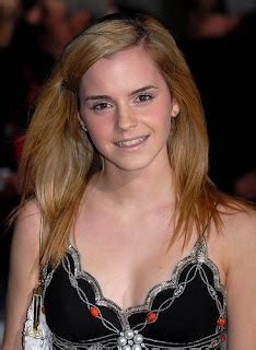 Emma Watson As Cinderella? 'Harry Potter' Star Circling Fairy Tale Adaptation : CHANKAY