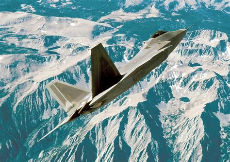 Download Military Lockheed Martin F-22 Raptor Art