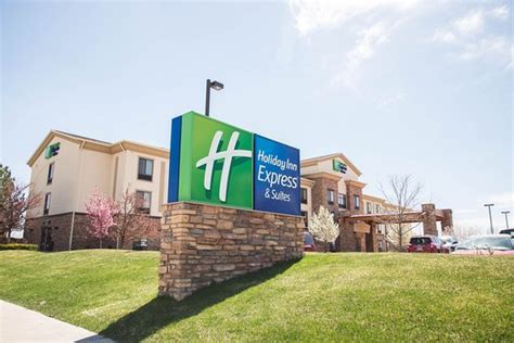 Holiday Inn Express Hotel & Suites Loveland (Loveland, CO): What to Know BEFORE You Bring Your ...