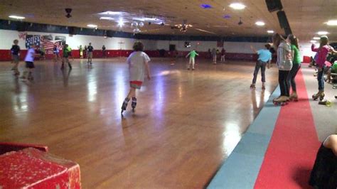 USA Skate Center, Mishawaka, Indiana - Forgotten Roller Rinks of the Past