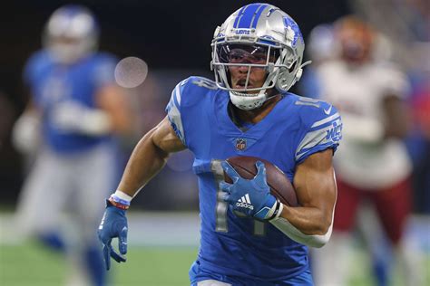 Amon-Ra St. Brown stellt neuen NFL-Rekord auf - Detroit Lions | Sports ...