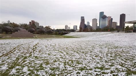 “Houston snow 2017 ️ ️ ️ ️”