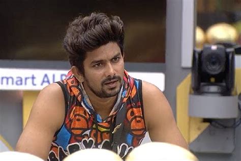 'Bigg Boss Telugu 5': VJ Sunny catches Nagarjuna's eye, riles housemates