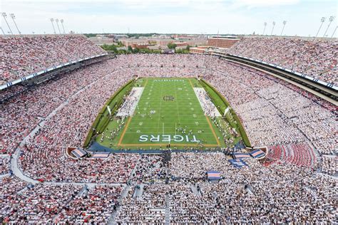 Auburn, AL – 20230902 – Auburn Tigers Football vs. UMass Minutemen ...