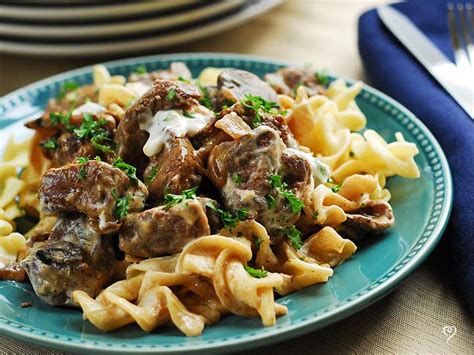 Simple Way to Beef Stroganoff Over Noodles