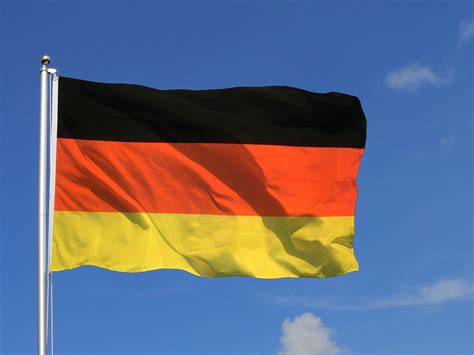 Deutschland Flagge 150 x 250 cm - MaxFlags - FlaggenPlatz.de