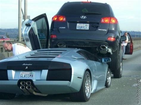 Weird Car Crashes. Part 2 (92 pics) - Izismile.com