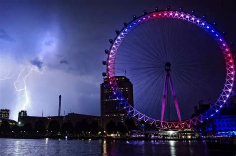 London weather: Thunderstorms rock Londoners from sleep at 2am as ...