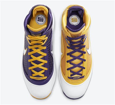 Nike LeBron 7 Lakers Media Day CW2300-500 Release Date - SBD