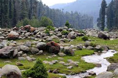 Yusmarg - The Meadows of Jesus - GULMARG RIDERS