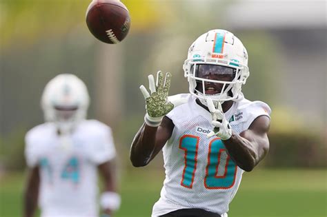 Five Reasons Tyreek Hill Is the Miami Dolphins Best Offseason ...