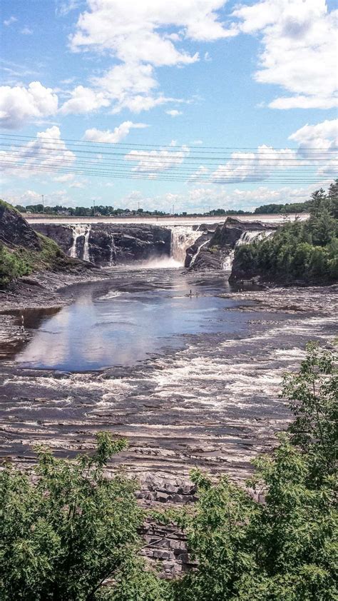 Montmorency Falls: An Easy Day Trip from Quebec City | solosophie