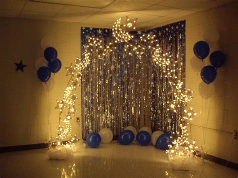 Pin by Susan Call Wiseman on Graduation Ideas | Starry night prom, Prom backdrops, Prom decor