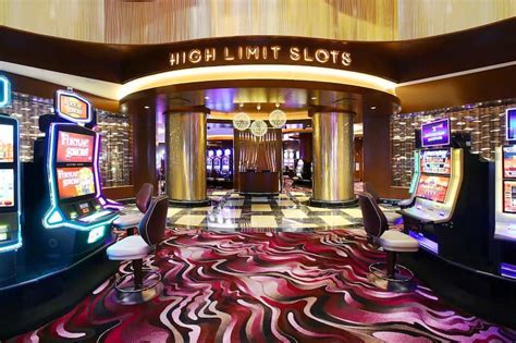 9 Best Casinos in Atlantic City - Where to Go in Atlantic City for ...