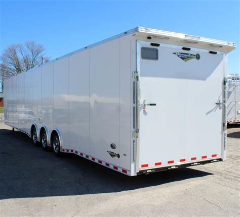 PENDING *HAIL SALE** Enclosed Gooseneck Trailer 2023 48' Star Tapered ...