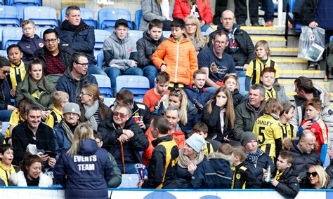 Picture gallery: Reading FC fans celebrate brilliant comeback against ...