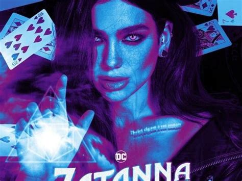 Dua Lipa como Zatanna