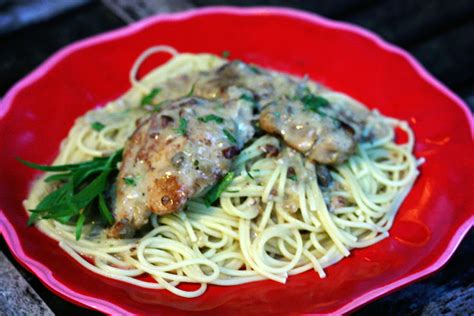 Slow Cooker Creamy Tarragon Chicken | Jennifer Cooks