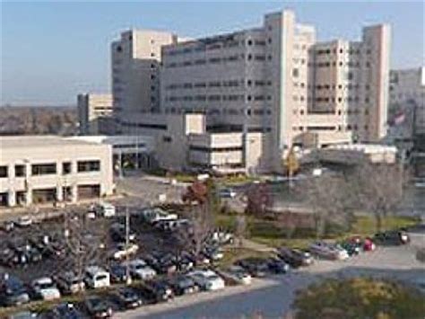 OnMilwaukee.com Buzz: Children's Hospital of Wisconsin ranks third best ...