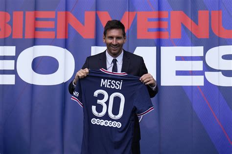 Lionel Messi bei Paris Saint-Germain offiziell vorgestellt