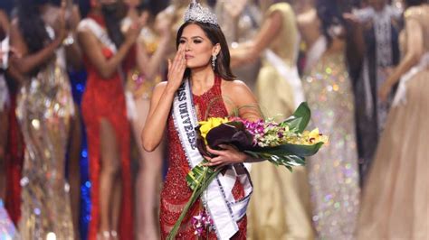 Mexico, Andrea Mesa, crowned Miss Universe 2021 - Telemundo Miami (51)